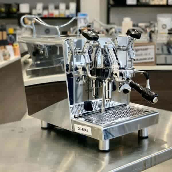 Beautiful Pre Owned E61 Heat Exchange Semi Commercial Coffee Machine63443546926339112