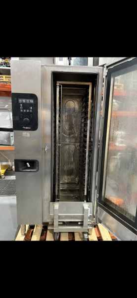 Convotherm 20 tray combi oven with trolley serviced 63442421154561111