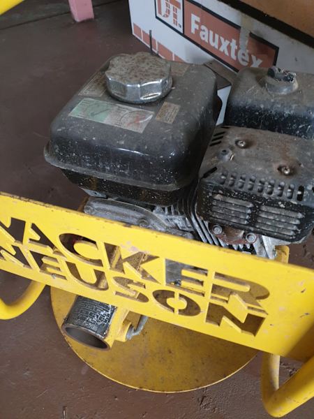 Wackwr Nelson concrete vibrator as new63012443982978113