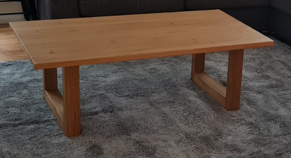 Coffee Table $100ono62863376581377112