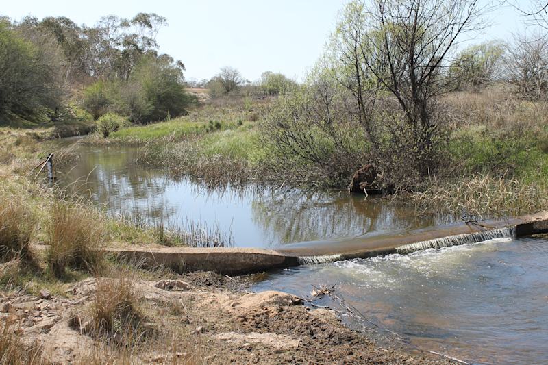 Jembaicumbene Creek62882775947266111