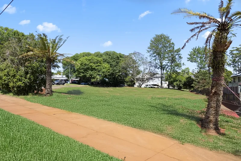 ONE LEFT - PRIME BLOCKS OF LAND IN OLDE EAGLE HEIGHTS63006617405827114