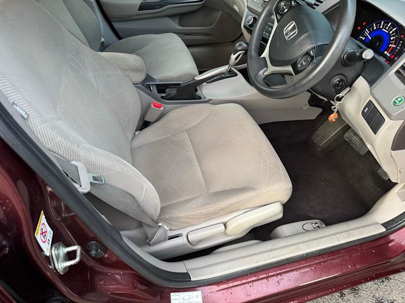 2012 Honda civic sedan62936662324995111
