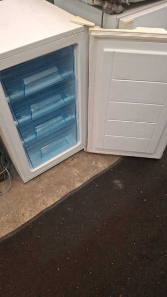 Mistral Bar Freezer, 3 Months Warranty (stk no 31390 M)63016909737731111