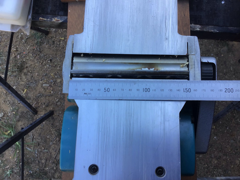 Makita power hand planer 150mm 63012914012931112