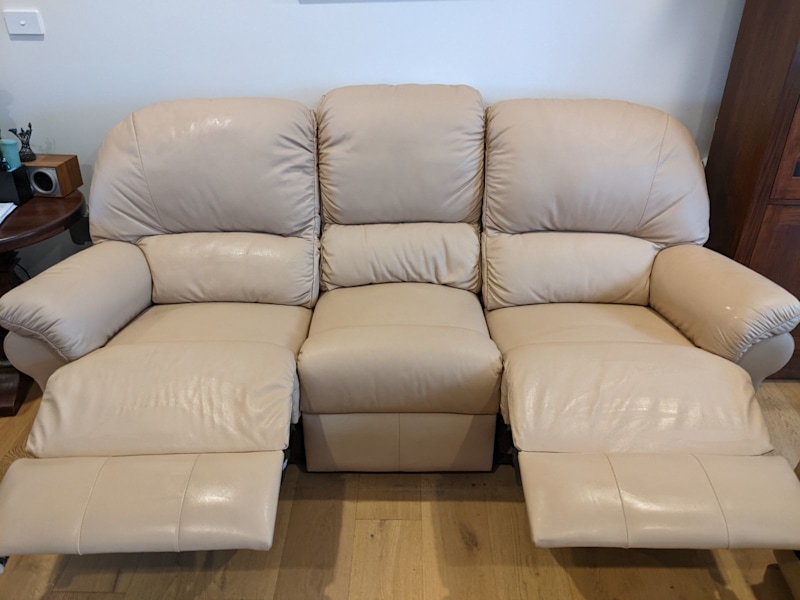 3 seat sofa (2 reclining) and 2xreclining chair leather set62863407354882111