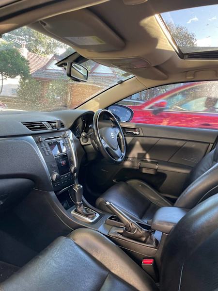 Suzuki Kazashi 2010 2.4l62932712752130114