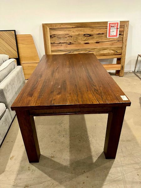 Bollard Dining Table62863372441985111