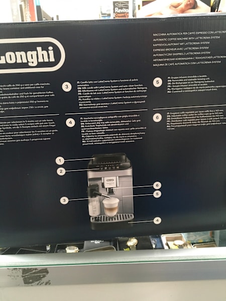 Delonghi Magnifica Evo Fully Automatic Coffee Machine.63018175006081112