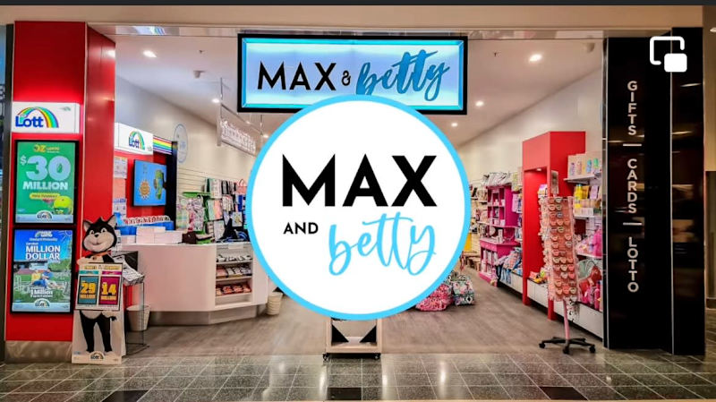 (Lotto & Gifts) Max & Betty + Coco & Blush (Gifts & Fashion Boutique)62882774154370114