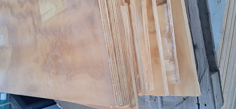 Plywood panels 1500 x 950mm x 25mm thick$1863011558317187114