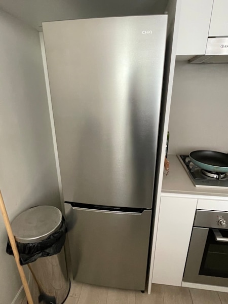 logik fridge freezer lfc55s13