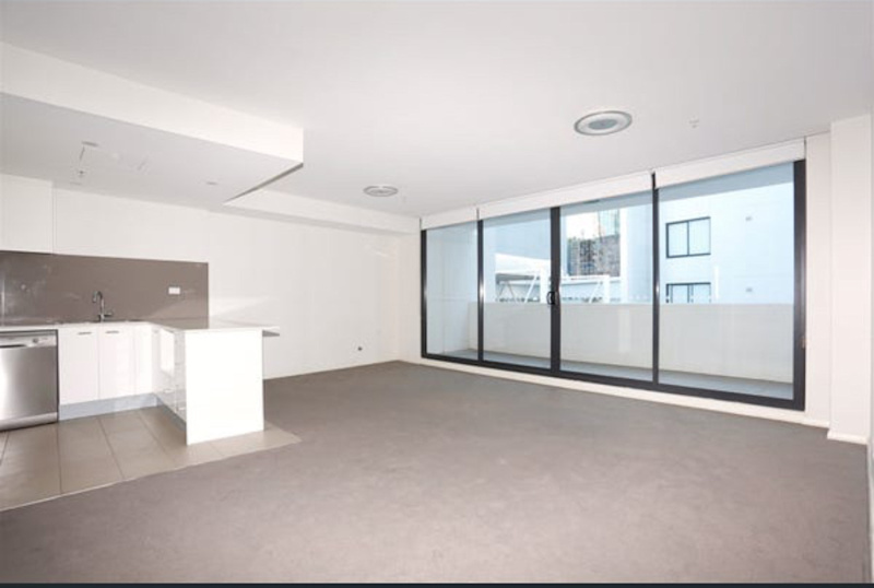Room Available for 2 girls/couple63007636837377113