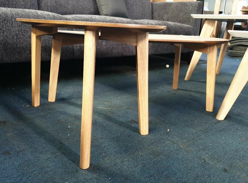 WAREHOUSE SALE - SELLING WOOD FINISH COFFEE TABLE SET FOR ONLY $18062863384696707112