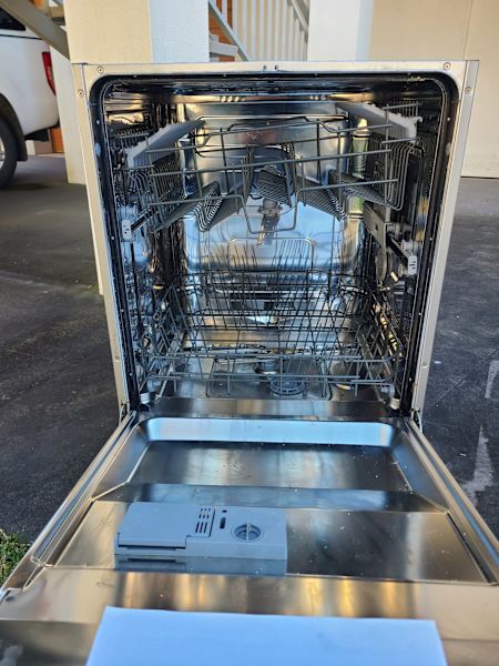 Smeg 60cm Stainless Steel Built-Under Dishwasher63021732292994112
