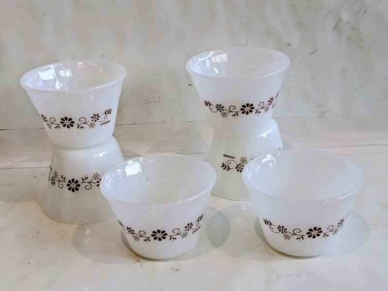 Custard Cups Dynaware Pyr-o-rey Vintagemilk Glass 