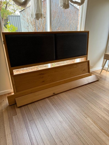 King size bed frame (no lumbar support) 62864722789762118