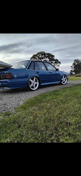 84 Berlina group 3 rep62935691343873112