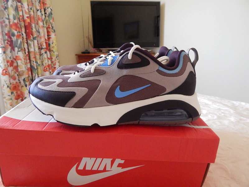 nike air max 200 size 11