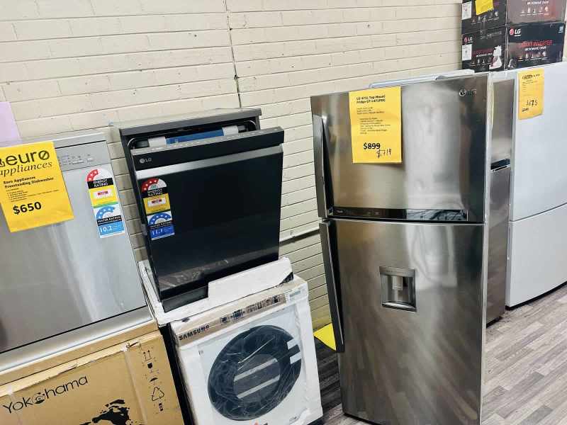 SALE-SALE-Washers-Dryers -TVs-Micros Never used-LG-HISENSE-TCL63016913516675112
