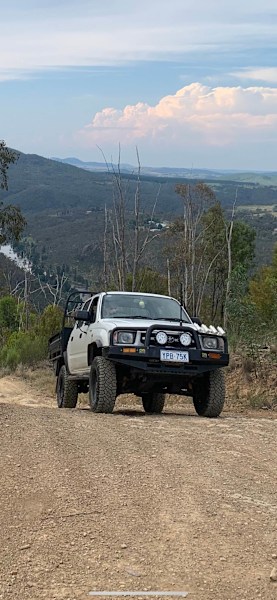 2000 Toyota hilux 4x4 LN167 62935682658307114
