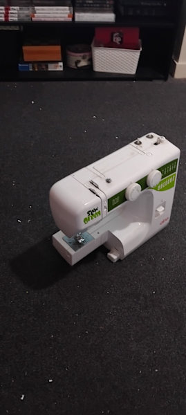 sewing machine 63016910154882114