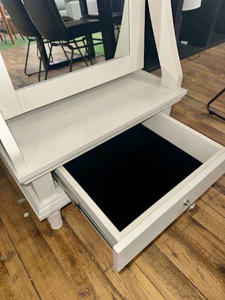 Cheval Mirror with Drawer62863376511107114