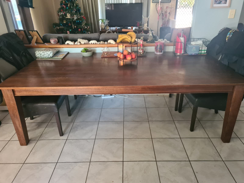 free dining table gumtree