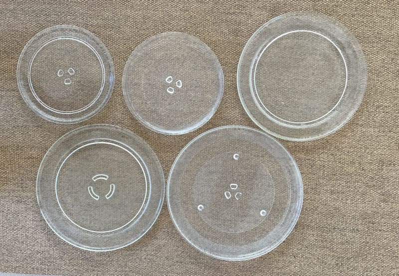 GLASS MICROWAVE TRAYS630137843230731128