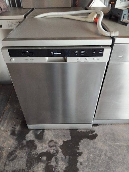 Westinghouse. Dishwasher.  wsf..6606x63017320305153112