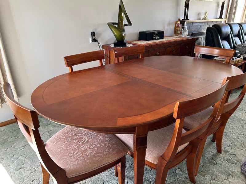 7 piece dining set gumtree