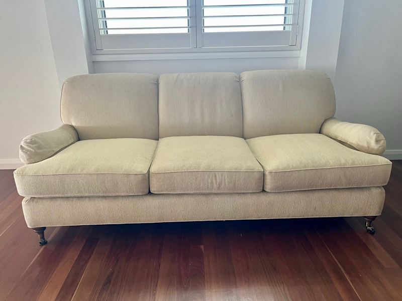 Acquisition by Henredon 3 seater lounge62863381213954112