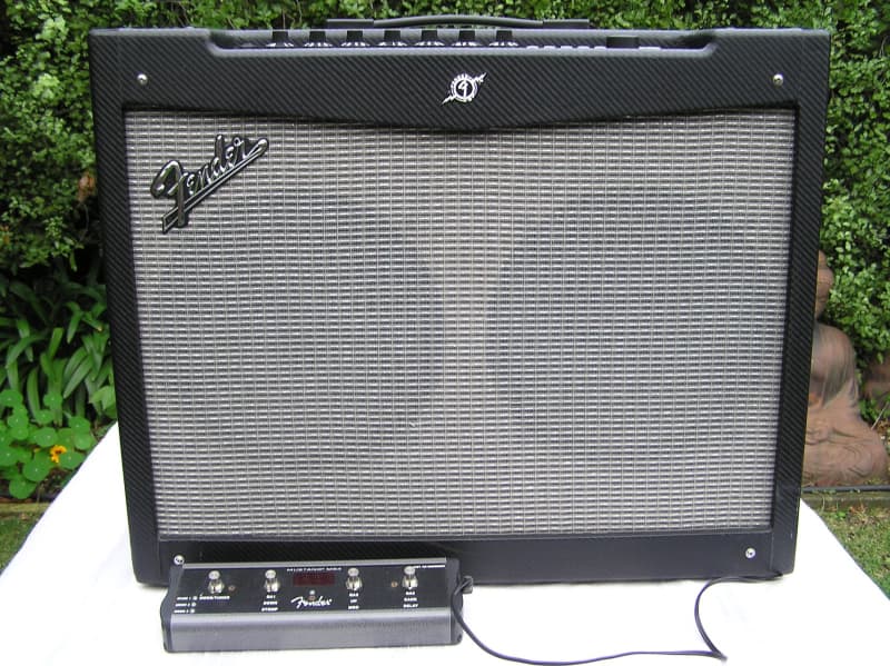 fender mustang iv used