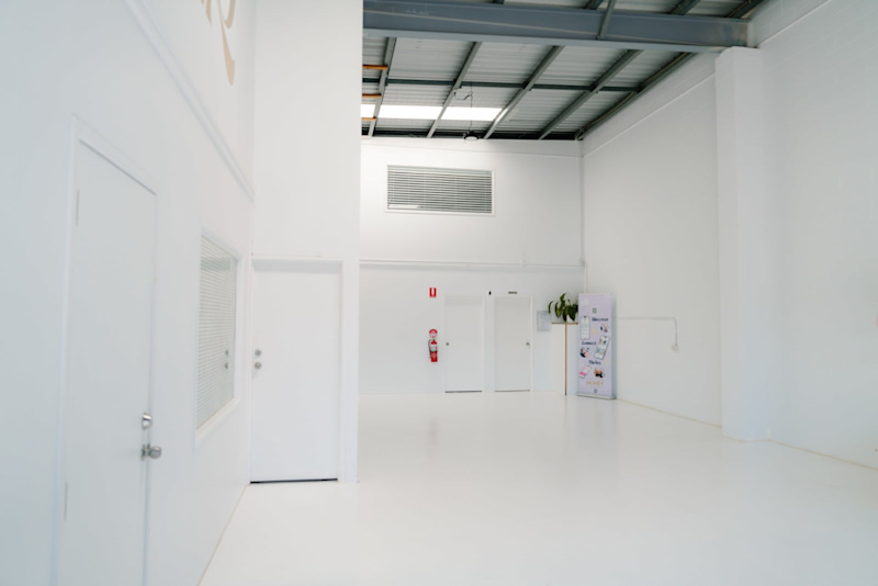 5 OFFICES TO LEASE ON ONE FLOOR IN LAWRENCE DRIVE62995620505219113
