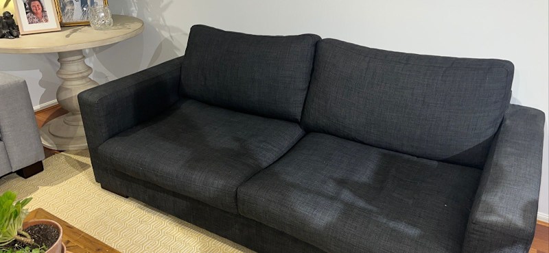 As new, 2.5 seater lounge from a pet free house62863405817857112