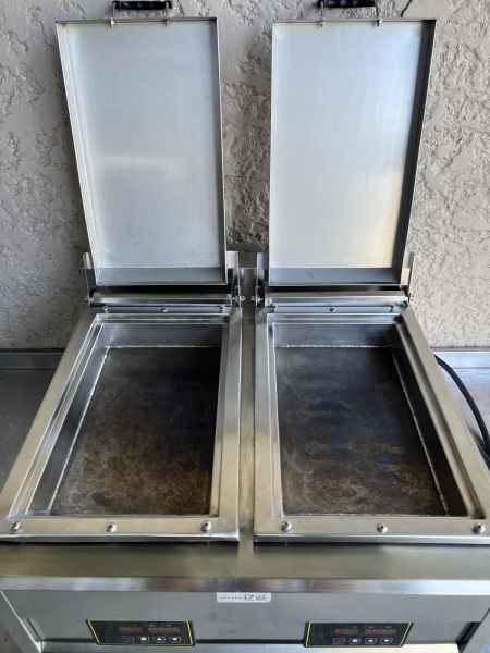 Double Electric Japan Fried Gyoza Cooker Dumpling Pan Fryer Griddle 63017318200835111