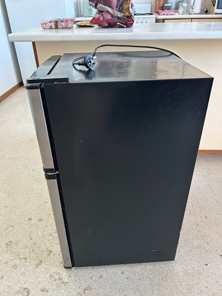 Bar fridge/freezer 63017766126338111