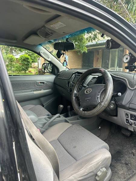2010 Toyota Hilux 4x462936660263938114