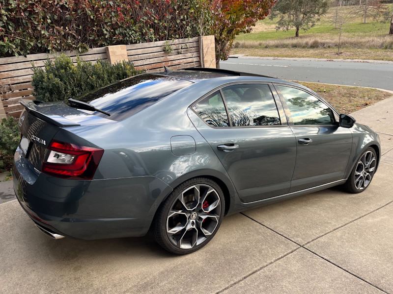 SKODA Octavia RS 245 5-door hatch sedan62935679739905113