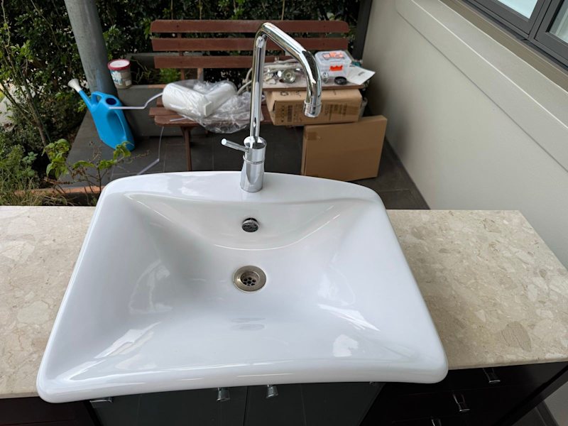 Bathroom Vanity with Stone top, Sink & Tap62863839946627112