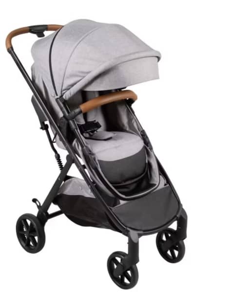 Arlo 2024 vogue pram