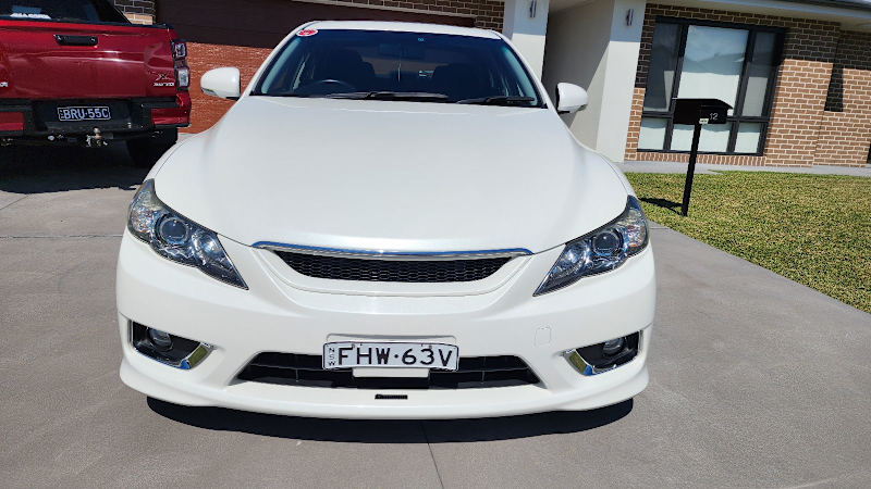 Toyota Mark x 2010 rear wheel drive.62936661294722113