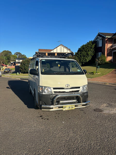 2013 TOYOTA HIACE LWB 5 SP MANUAL 4D VAN62934707789059113
