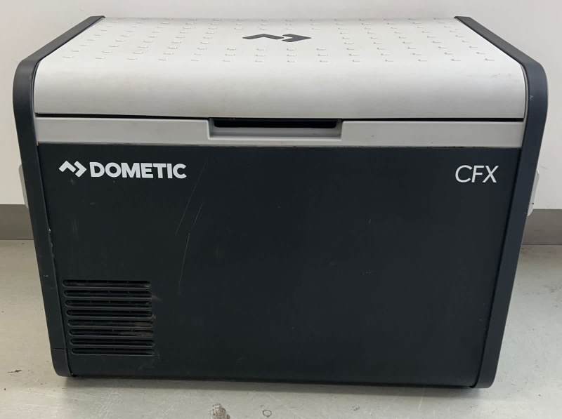 DOMETIC FRIDGE FREEZER - 38214363018175225985111