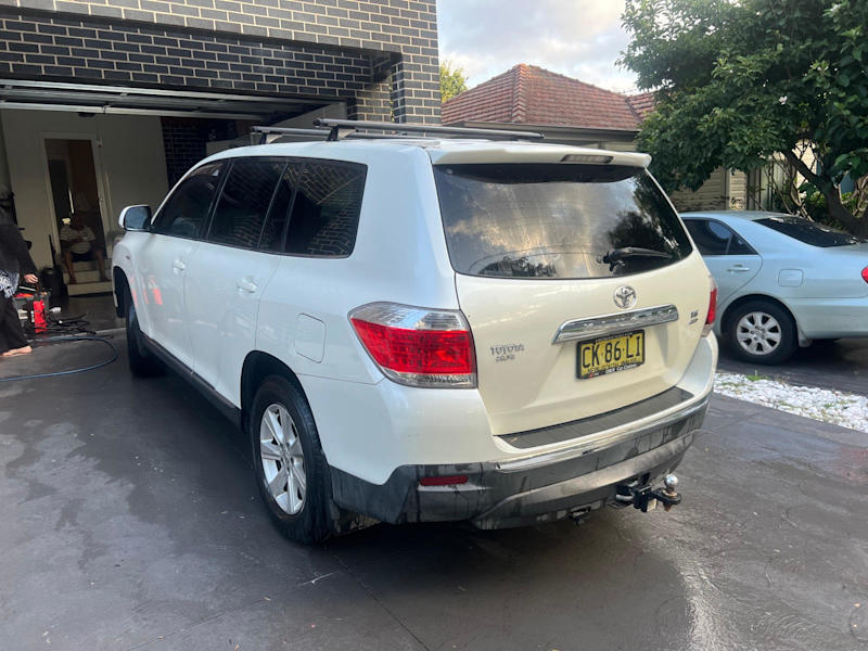 Toyota kluger 2012 white62934698016515113
