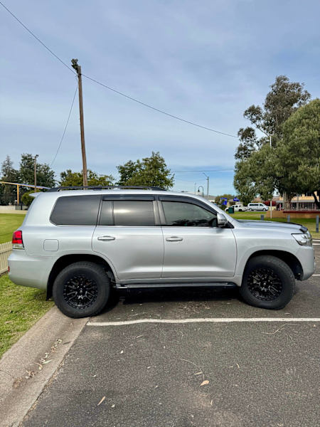 2020 Toyota Landcruiser 200 series VX62935690466689114