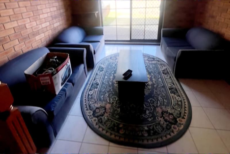 3 x 2 seater sofas62863382210818111