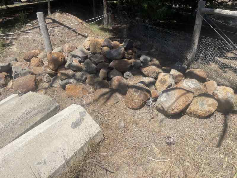 FREE Rocks. Landscaping  / retaining wall etc63006768981891114