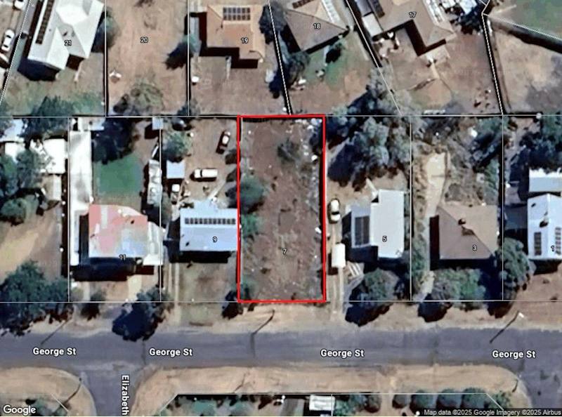 VACANT RESIDENTIAL BUILDING BLOCK63006841143299119