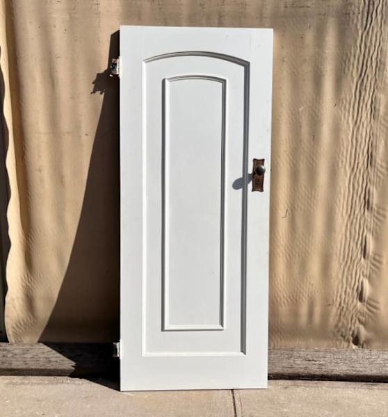Internal Door with Key - 1945mm High x 805mm Wide x 45mm Thick630064208249631126